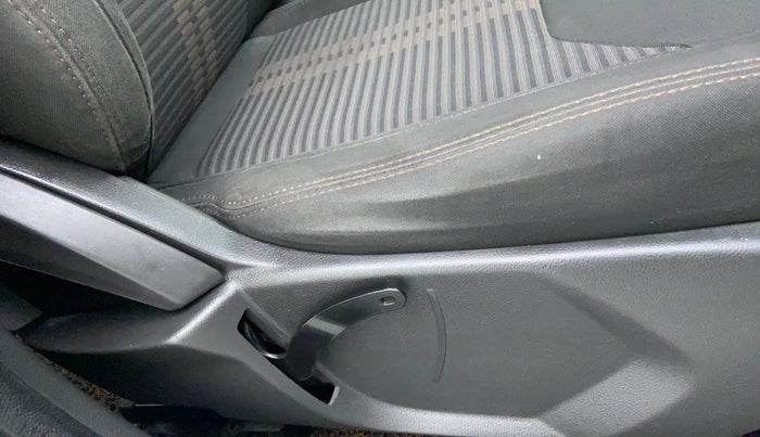 2018 Ford FREESTYLE TITANIUM PLUS 1.2 PETROL, Petrol, Manual, 46,344 km, Driver Side Adjustment Panel