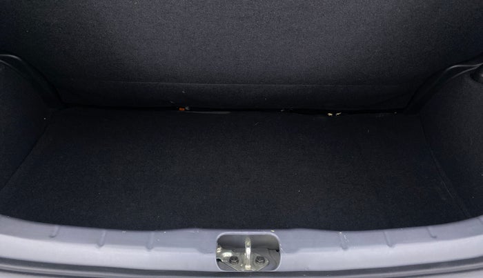 2019 Hyundai NEW SANTRO 1.1 MAGNA MT, Petrol, Manual, 39,480 km, Boot Inside