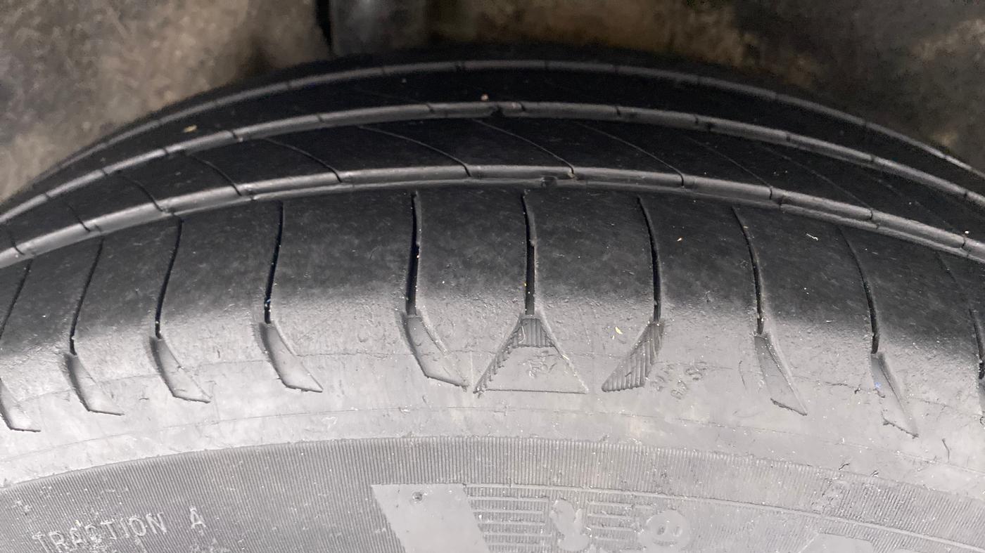 2014 Ford Ecosport 1.5 TITANIUMTDCI OPT, Diesel, Manual, 84,158 km, Right Rear Tyre Tread