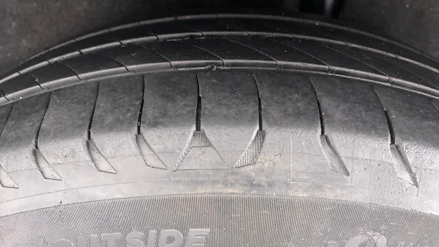 2014 Ford Ecosport 1.5 TITANIUMTDCI OPT, Diesel, Manual, 84,158 km, Left Rear Tyre Tread