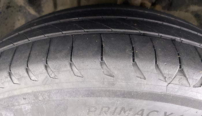 2014 Ford Ecosport 1.5 TITANIUMTDCI OPT, Diesel, Manual, 84,158 km, Left Front Tyre Tread