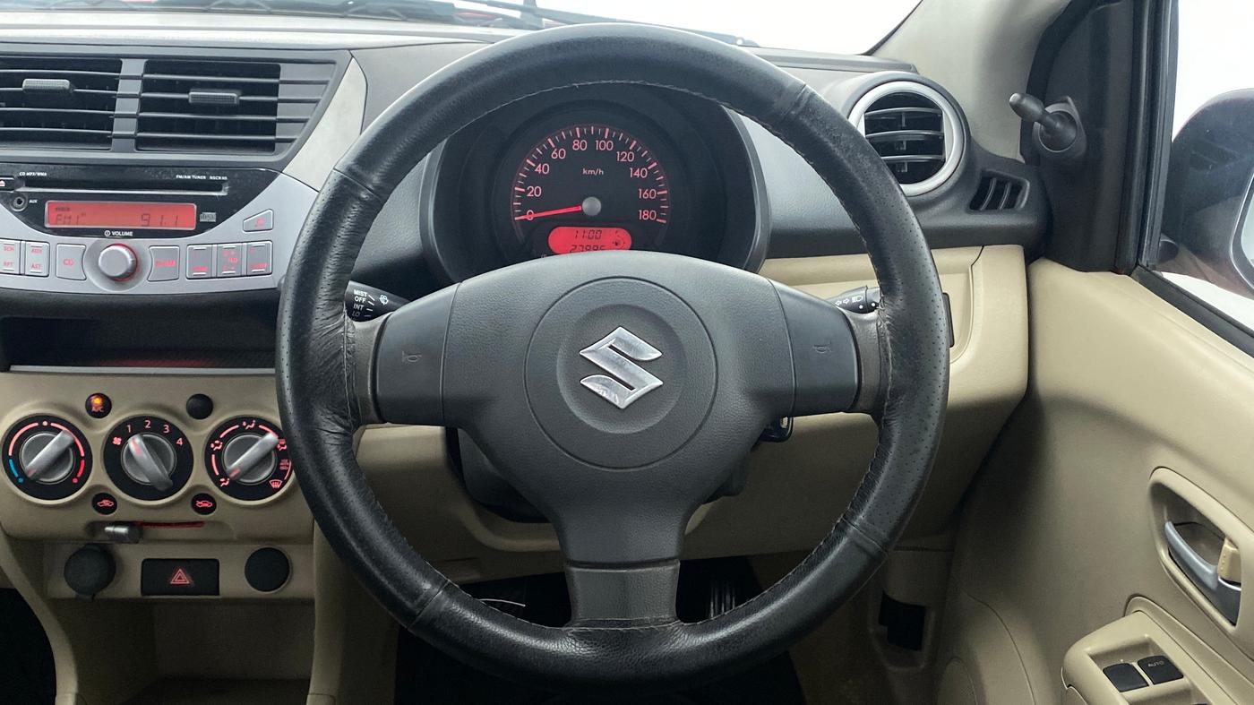 2012 Maruti A Star VXI, Petrol, Manual, 27,996 km, Steering Wheel Close Up