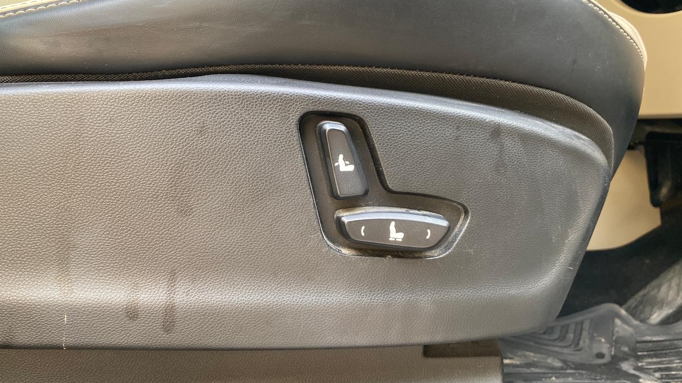 2022 MG HECTOR SHARP HYBRID 1.5 PETROL, Petrol, Manual, 42,003 km, Driver Side Adjustment Panel