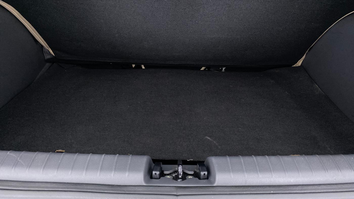 2020 Hyundai GRAND I10 NIOS SPORTZ 1.2 AT, Petrol, Automatic, 37,541 km, Boot Inside