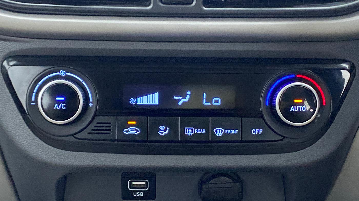 2020 Hyundai GRAND I10 NIOS SPORTZ 1.2 AT, Petrol, Automatic, 37,541 km, Automatic Climate Control