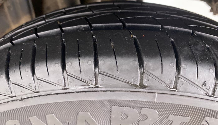 2022 Maruti Alto VXI, Petrol, Manual, 5,270 km, Left Rear Tyre Tread