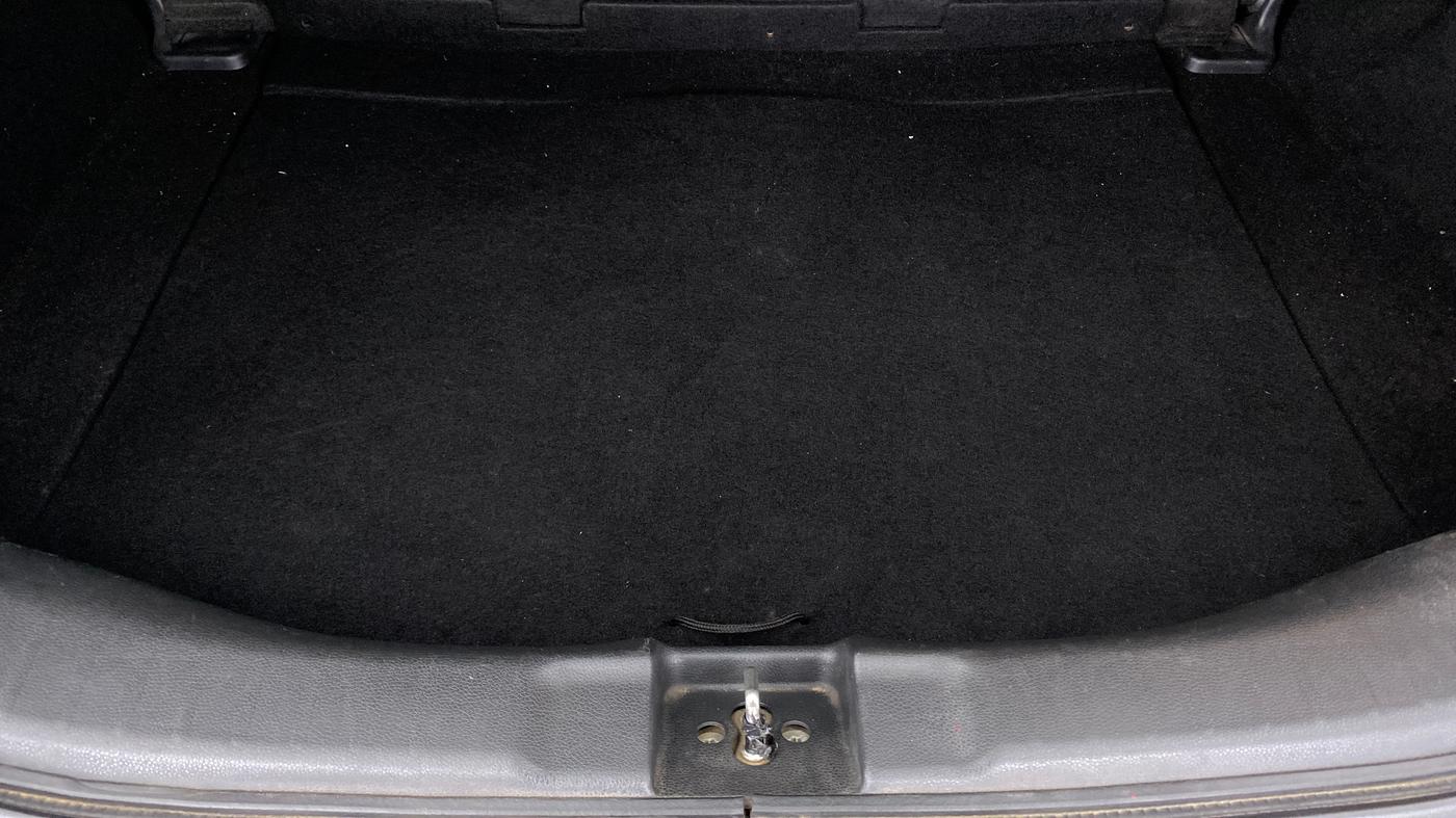 2018 Honda Jazz 1.2 SV MT, Petrol, Manual, 71,959 km, Boot Inside