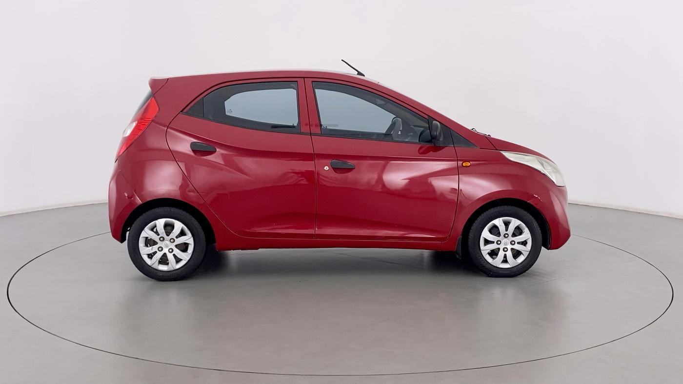 2015 Hyundai Eon MAGNA PLUS, Petrol, Manual, 78,196 km, Right Side View