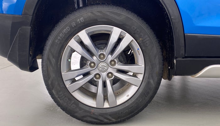 2016 Maruti Vitara Brezza ZDI, Diesel, Manual, 50,729 km, Right Rear Wheel