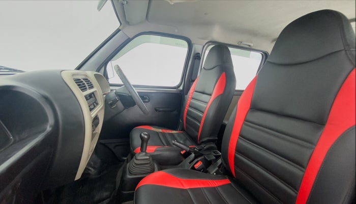 2017 Maruti Eeco 5 STR WITH AC PLUSHTR, Petrol, Manual, 42,906 km, Right Side Front Door Cabin
