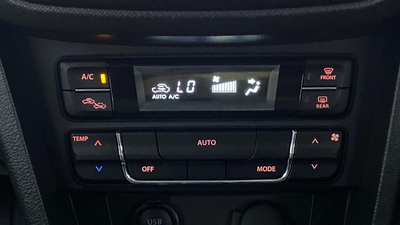 2021 Toyota URBAN CRUISER Premium AT, Petrol, Automatic, 7,095 km, Automatic Climate Control