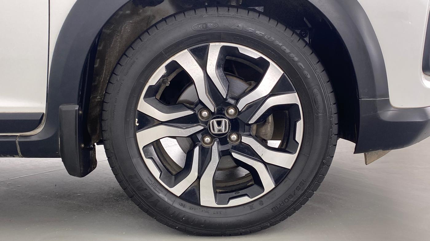 2021 Honda WR-V 1.2 i-VTEC VX MT, Petrol, Manual, 23,861 km, Right Front Wheel