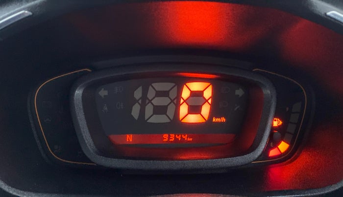2017 Renault Kwid RXT 1.0 EASY-R AT OPTION, Petrol, Automatic, 9,601 km, Odometer Image