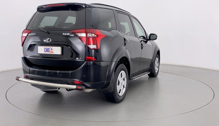 2018 Mahindra XUV500 W7 FWD, Diesel, Manual, 21,334 km, Right Back Diagonal
