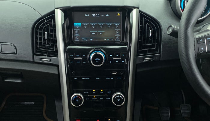 2018 Mahindra XUV500 W7 FWD, Diesel, Manual, 21,334 km, Air Conditioner