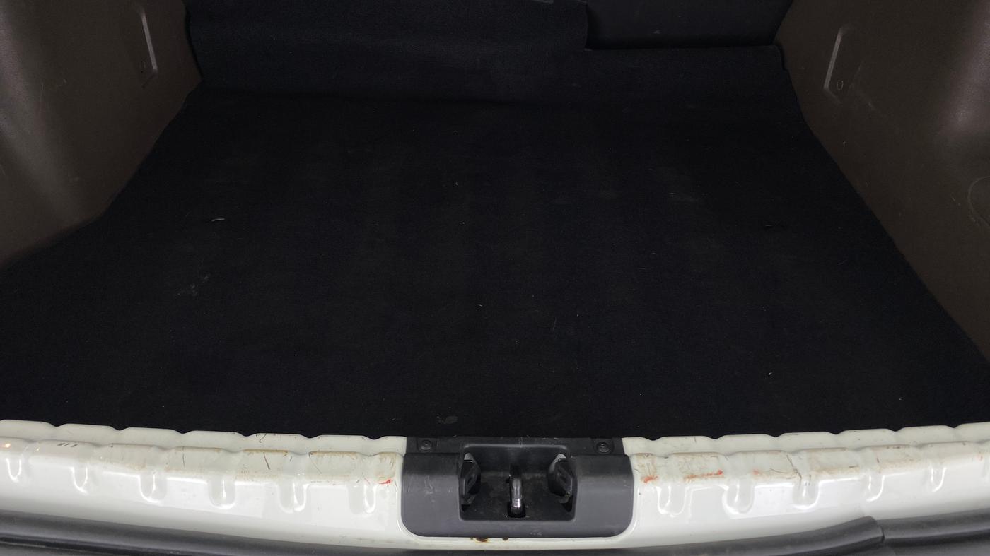 2018 Renault Duster RXZ DIESEL 110, Diesel, Manual, 42,558 km, Boot Inside