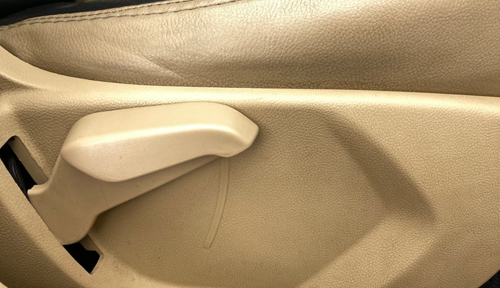 2019 Ford Figo Aspire 1.2 TITANIUM+ PETROL, Petrol, Manual, 54,907 km, Driver Side Adjustment Panel