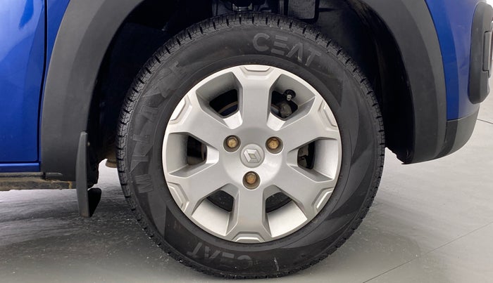 2019 Renault Kwid 1.0 CLIMBER OPT AMT, Petrol, Automatic, 15,027 km, Right Front Wheel