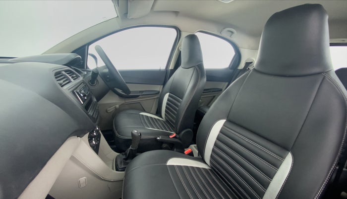 2018 Tata Tiago XE 1.2 REVOTRON, Petrol, Manual, 31,207 km, Right Side Front Door Cabin