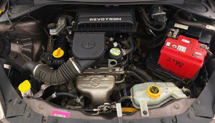 2018 Tata Tiago XE 1.2 REVOTRON, Petrol, Manual, 31,207 km, Open Bonet