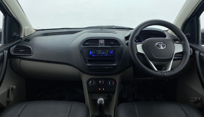 2018 Tata Tiago XE 1.2 REVOTRON, Petrol, Manual, 31,207 km, Dashboard