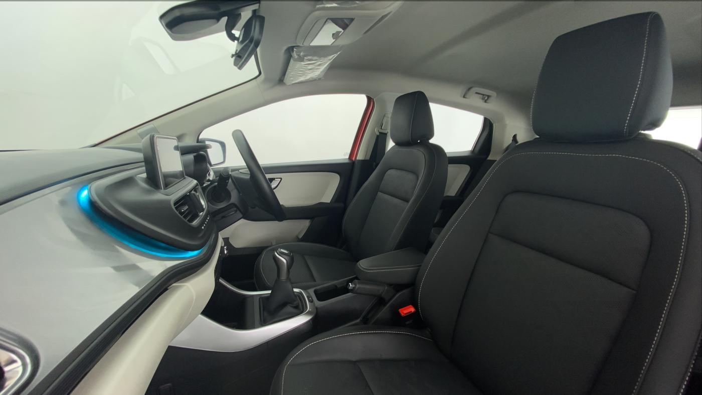 2022 Tata ALTROZ XZ + 1.2 RTN, Petrol, Manual, 2,894 km, Right Side Front Door Cabin