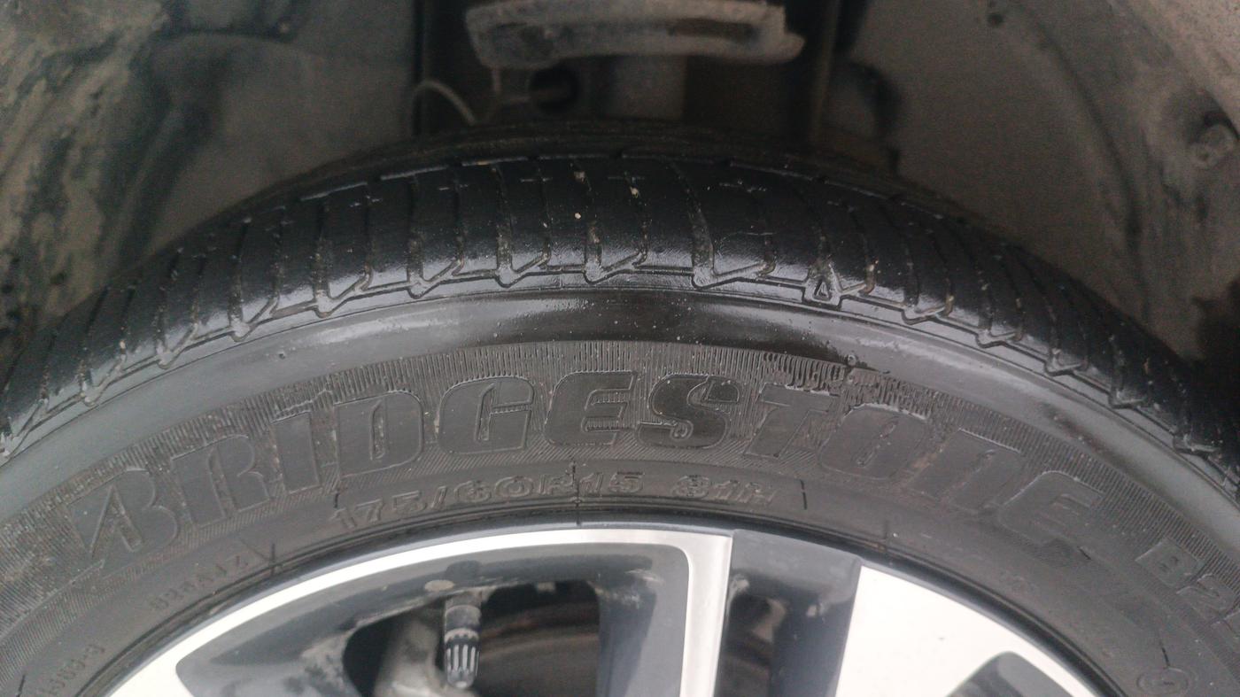 2024 Tata Tiago XZA PLUS PETROL, Petrol, Automatic, 11,683 km, Left Front Tyre Tread