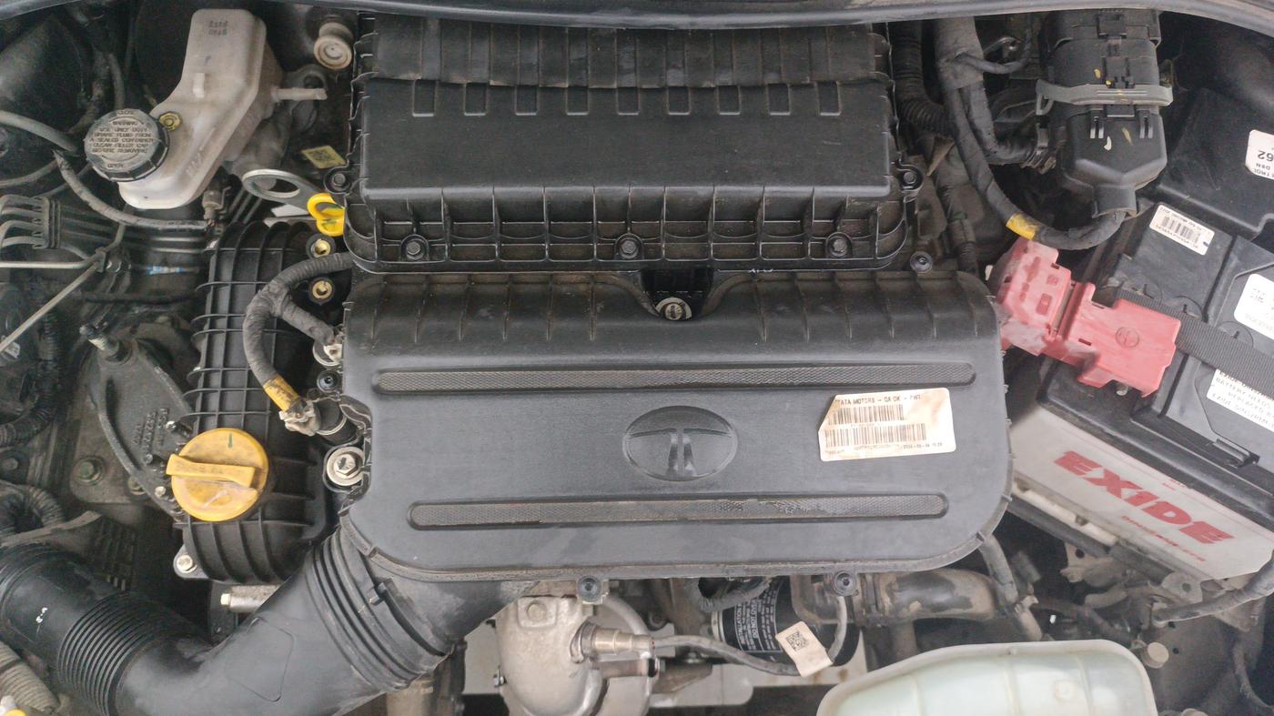 2024 Tata Tiago XZA PLUS PETROL, Petrol, Automatic, 11,683 km, Engine View