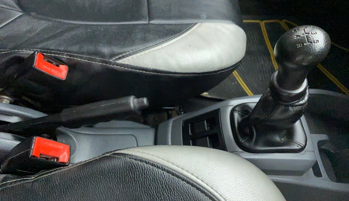2015 Maruti Alto 800 LXI, Petrol, Manual, 30,462 km, Gear Lever