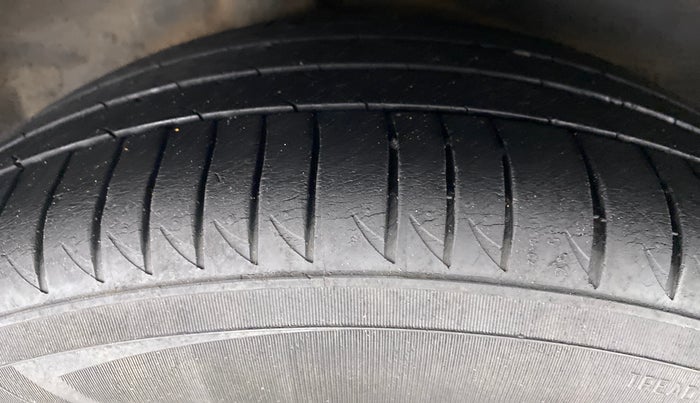 2019 Honda WR-V 1.5 i-DTEC VX MT, Diesel, Manual, 36,740 km, Right Rear Tyre Tread