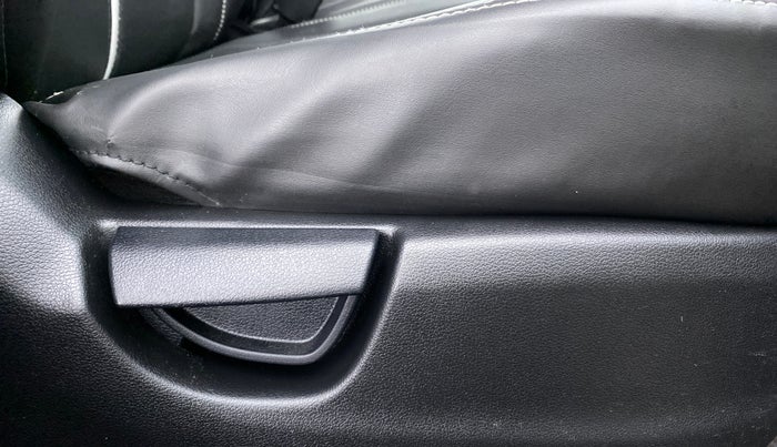2020 Hyundai NEW SANTRO 1.1 SPORTS AMT, Petrol, Automatic, 11,308 km, Driver Side Adjustment Panel