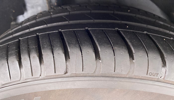 2021 Hyundai New Elantra 2.0 SX (O) AT, Petrol, Automatic, 4,359 km, Right Rear Tyre Tread