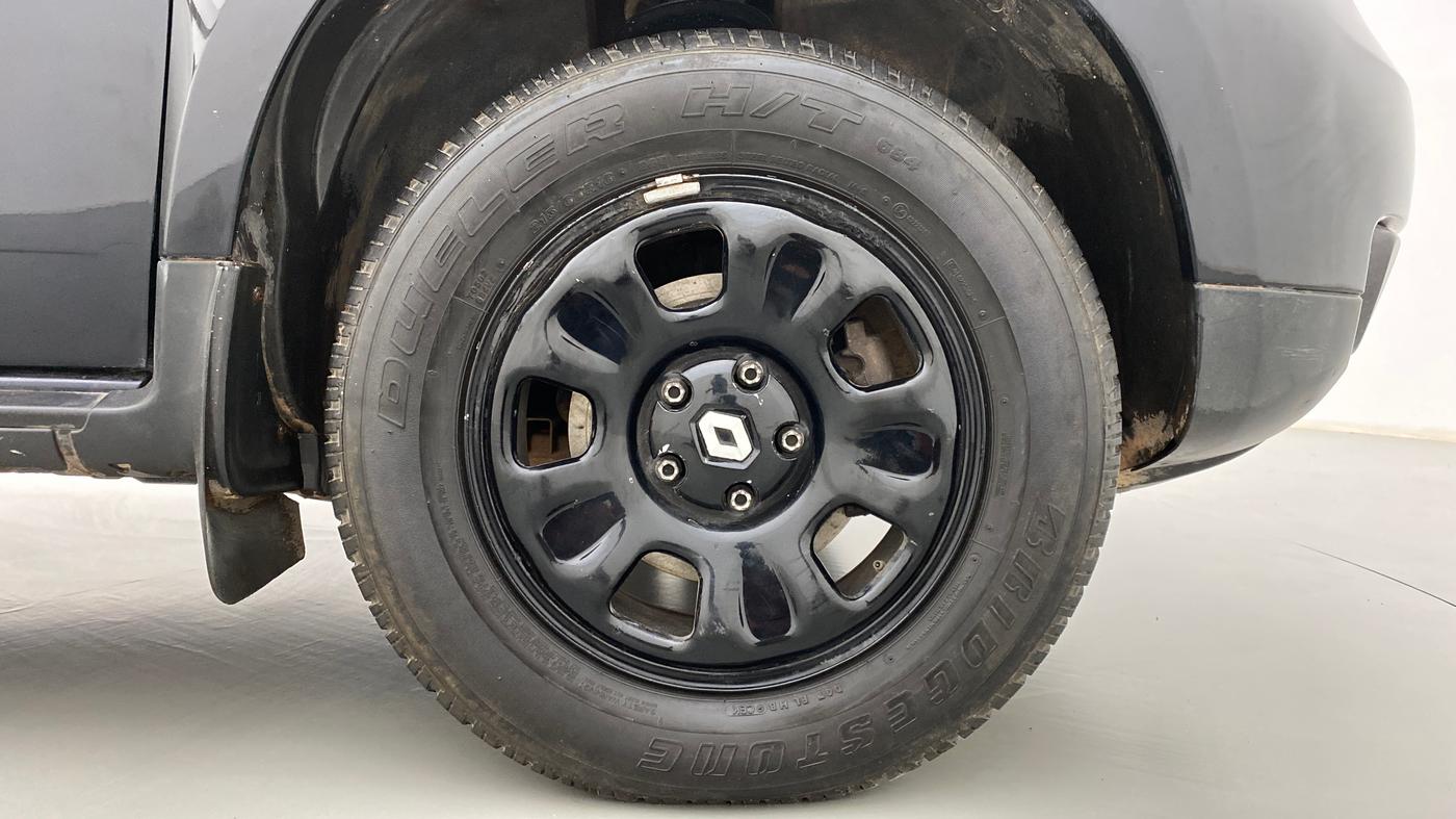 2016 Renault Duster RXL AMT 110 PS, Diesel, Automatic, 85,281 km, Right Front Wheel