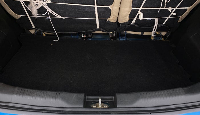2018 Maruti IGNIS DELTA 1.2 K12, Petrol, Manual, 74,801 km, Boot Inside