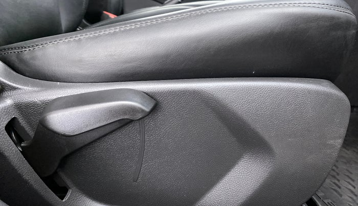 2021 Ford FREESTYLE TITANIUM Plus 1.5 TDCI MT, Diesel, Manual, 27,131 km, Driver Side Adjustment Panel