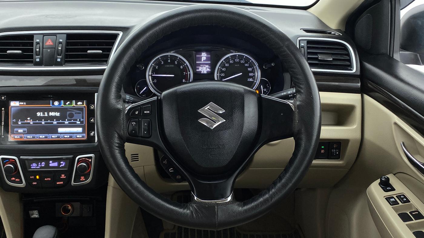 2018 Maruti Ciaz ALPHA 1.4 VVT AMT, Petrol, Automatic, 64,417 km, Steering Wheel Close Up