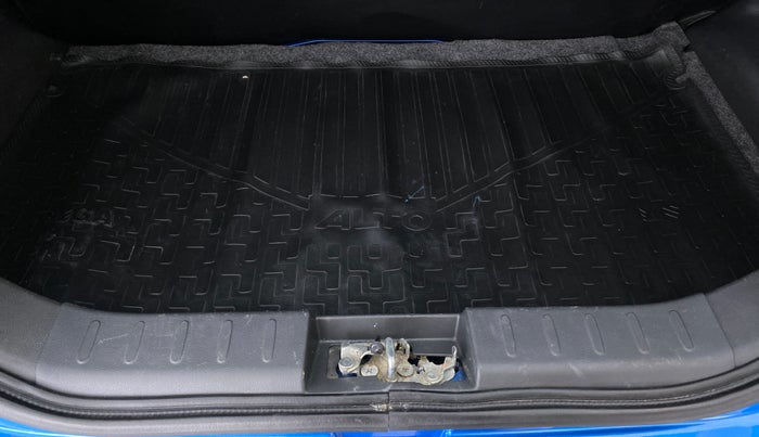 2016 Maruti Alto 800 LXI OPT, Petrol, Manual, 28,449 km, Boot Inside