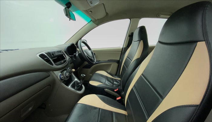 2015 Hyundai i10 MAGNA 1.1 IRDE2, CNG, Manual, 94,664 km, Right Side Front Door Cabin