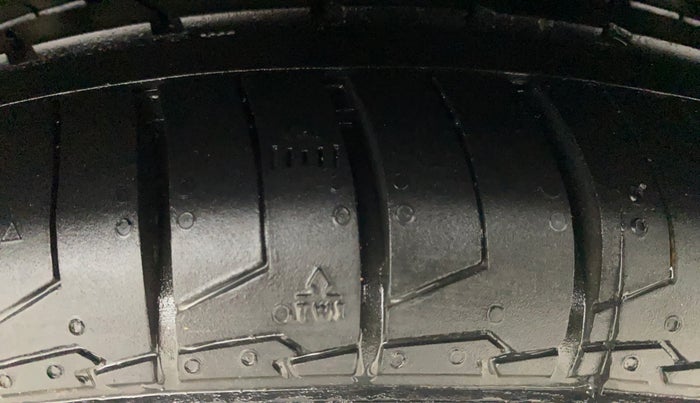 2017 Hyundai Verna 1.6 VTVT SX AT, Petrol, Automatic, 33,291 km, Left Rear Tyre Tread