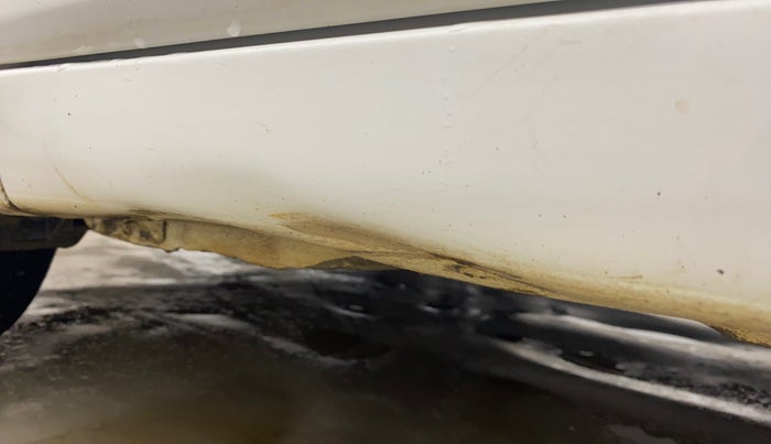 2017 Hyundai Verna 1.6 VTVT SX AT, Petrol, Automatic, 33,291 km, Left running board - Slightly dented