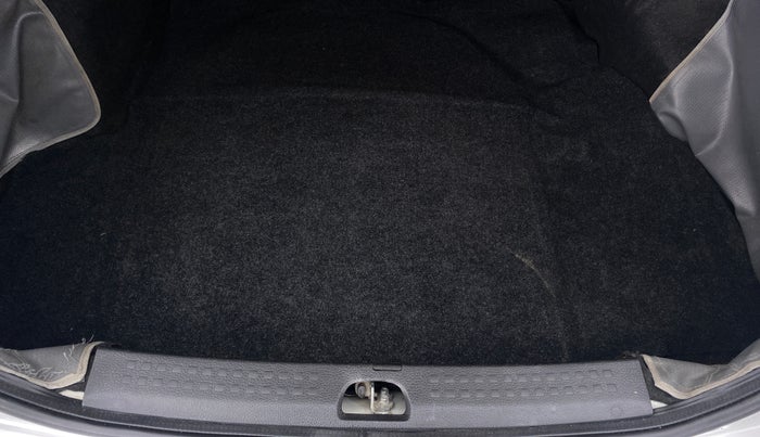 2010 Maruti Swift Dzire VDI, Diesel, Manual, 90,219 km, Boot Inside