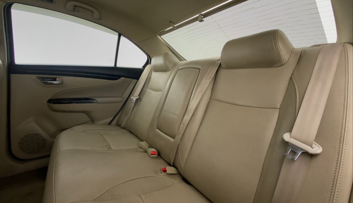 2017 Maruti Ciaz ALPHA 1.3 DDIS SHVS, Diesel, Manual, 71,650 km, Right Side Rear Door Cabin