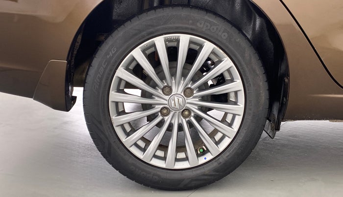 2017 Maruti Ciaz ALPHA 1.3 DDIS SHVS, Diesel, Manual, 71,650 km, Right Rear Wheel