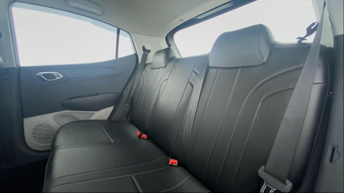 2020 Hyundai GRAND I10 NIOS SPORTZ 1.2 CRDI MT, Diesel, Manual, 30,477 km, Right Side Rear Door Cabin