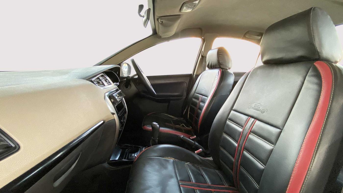 2017 Tata Zest XE QUADRAJET 75PS, Diesel, Manual, 80,241 km, Right Side Front Door Cabin