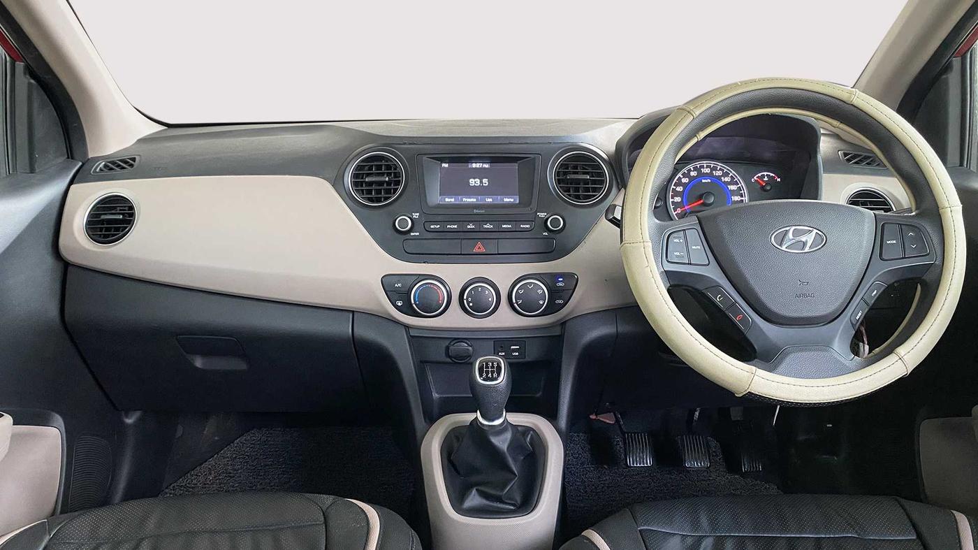 2017 Hyundai Grand i10 SPORTZ 1.2 KAPPA VTVT, Petrol, Manual, 2,073 km, Dashboard