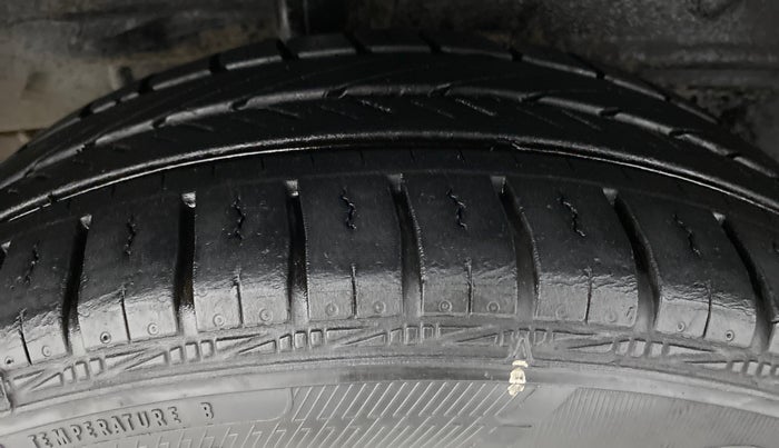 2018 Toyota YARIS J MT, Petrol, Manual, 49,147 km, Right Rear Tyre Tread