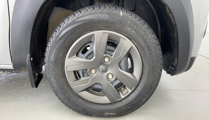 2019 Renault Kwid 1.0 RXT Opt, Petrol, Manual, 25,977 km, Right Front Wheel