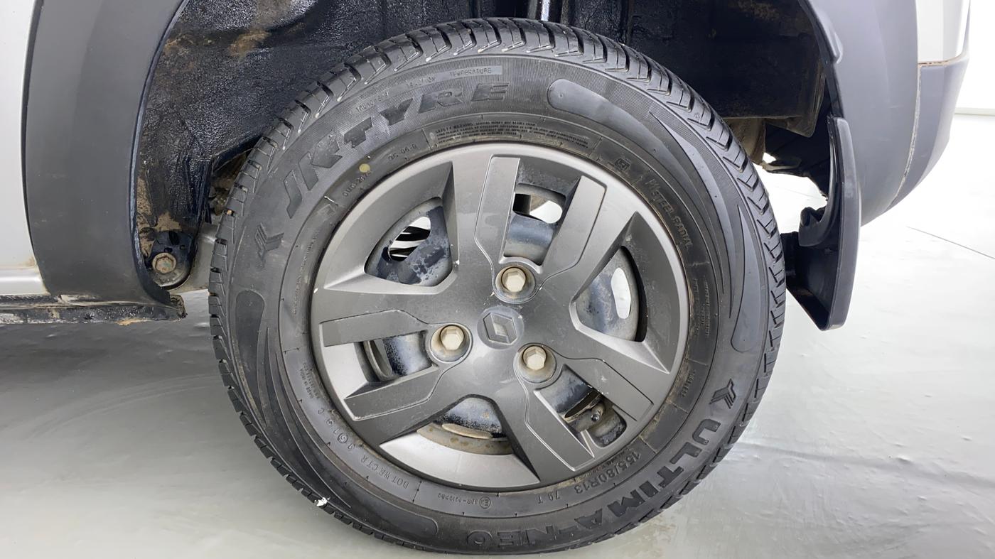 2019 Renault Kwid 1.0 RXT Opt, Petrol, Manual, 25,977 km, Left Rear Wheel
