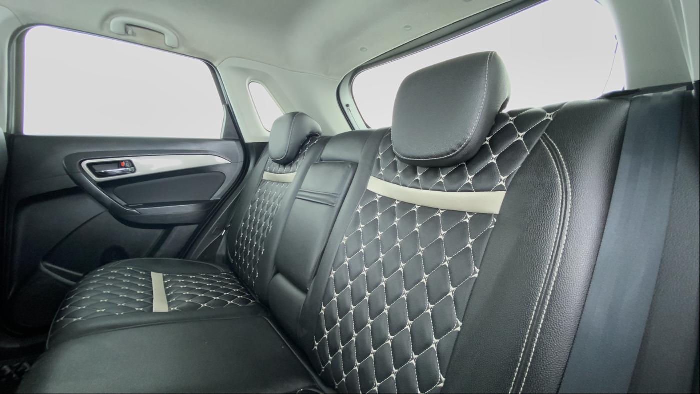 2019 Maruti Vitara Brezza ZDI, Diesel, Manual, 56,710 km, Right Side Rear Door Cabin